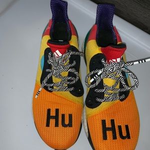 HU Adidas Boost
